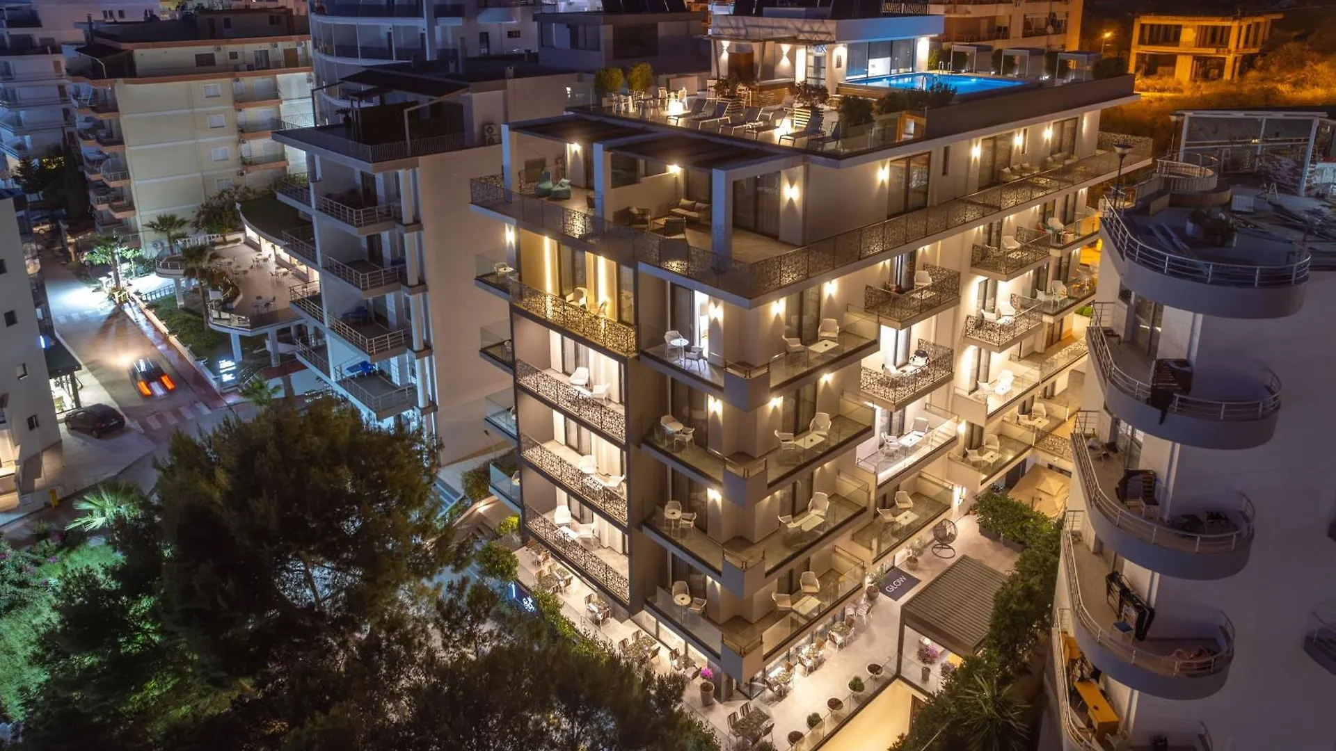 Glow Boutique Hotel & Suites Sarandë