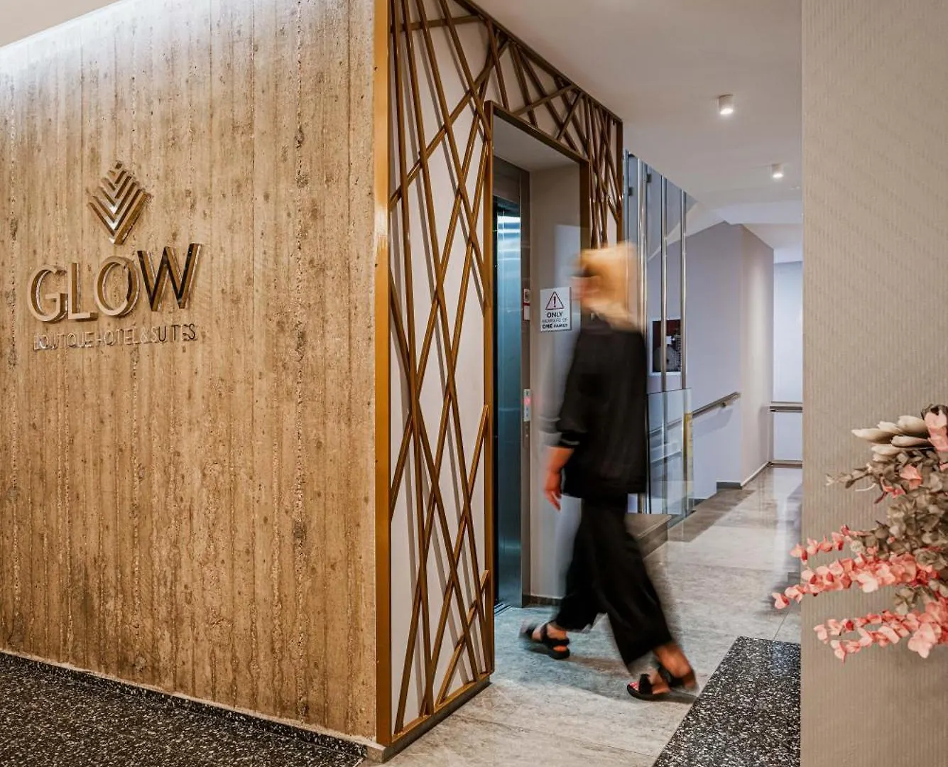 Glow Boutique Hotel & Suites Sarandë
