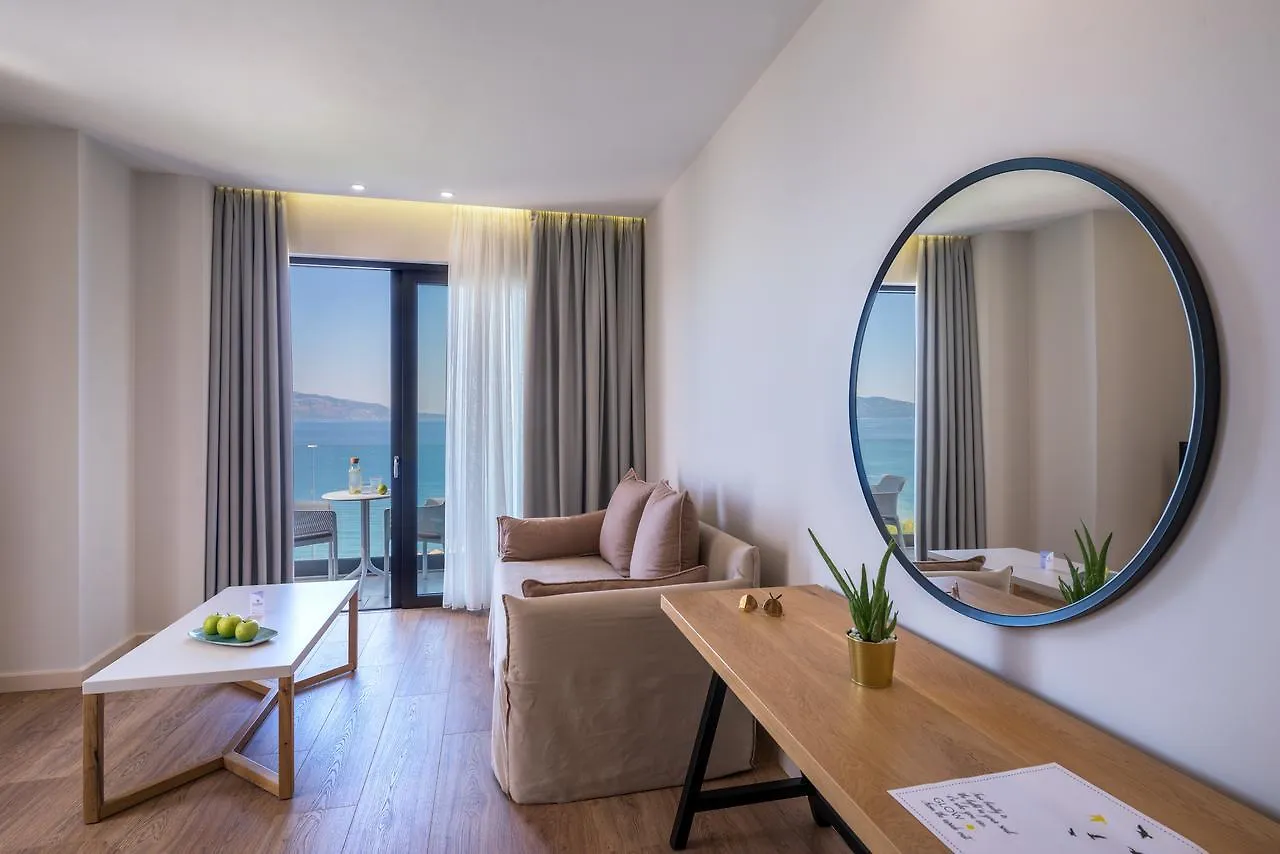 Glow Boutique Hotel & Suites Saranda