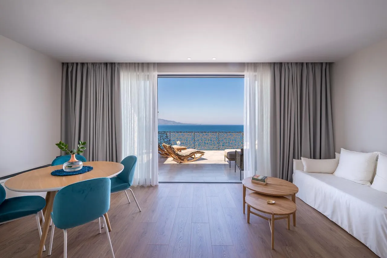 Glow Boutique Hotel & Suites Sarandë