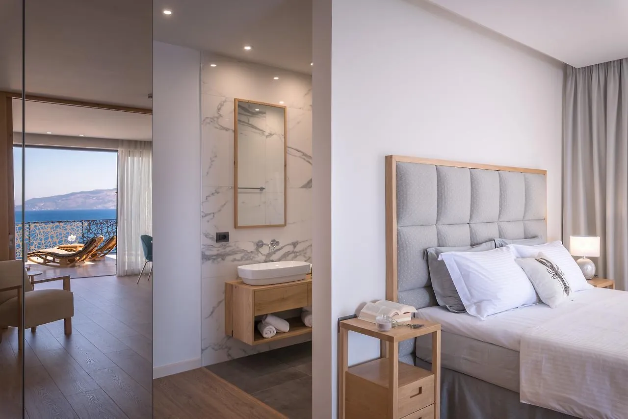 Glow Boutique Hotel & Suites Sarandë