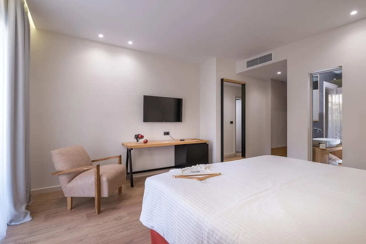 Glow Boutique Hotel & Suites Sarandë 阿尔巴尼亚