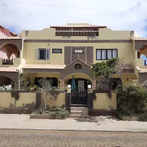 https://casa-de-tanche.cape-verdehotels.com