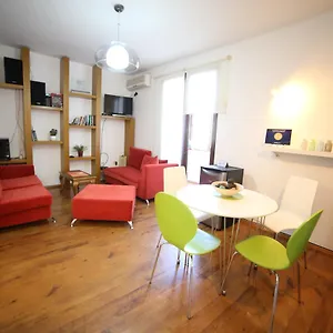 https://big-ben-central-apartment.hotels-in-tirana.com