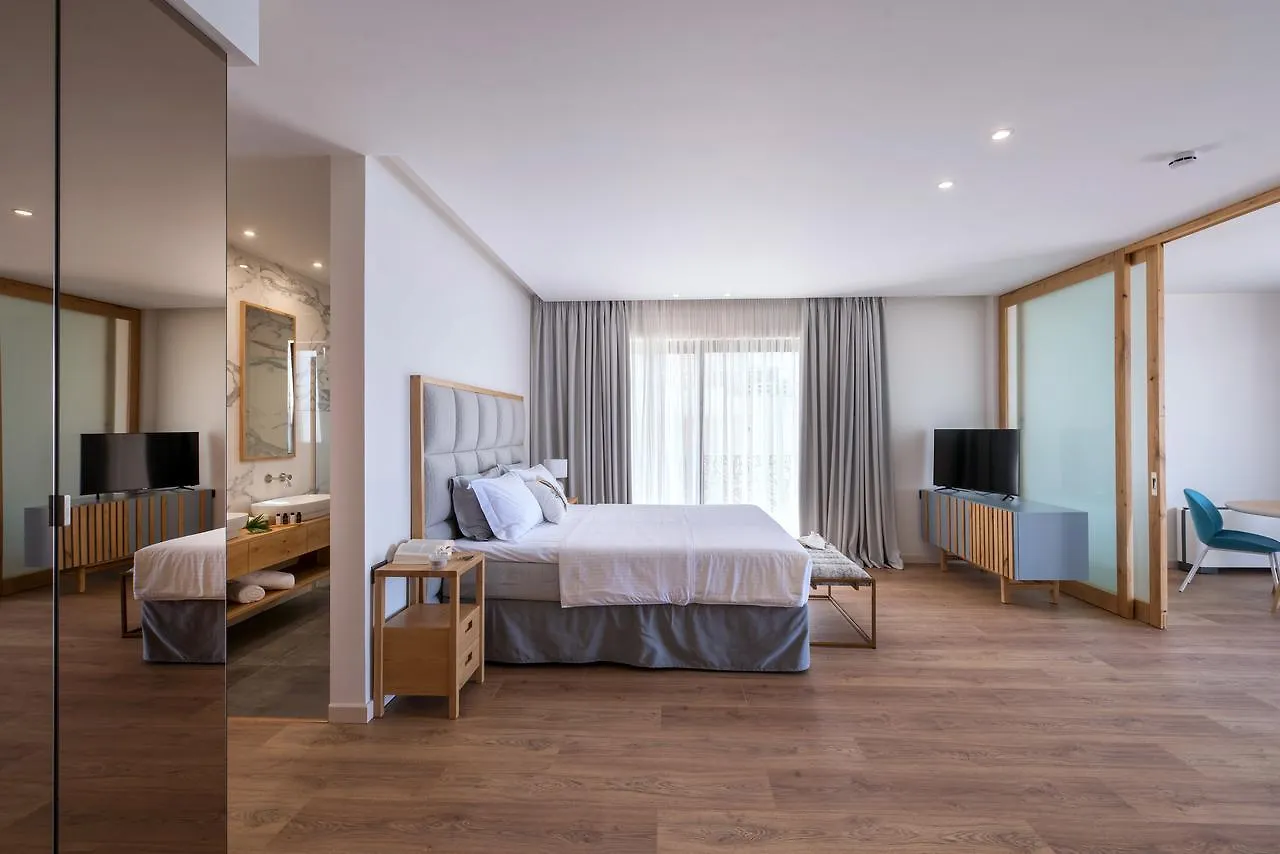 Glow Boutique Hotel & Suites Sarande 4*,  Albania